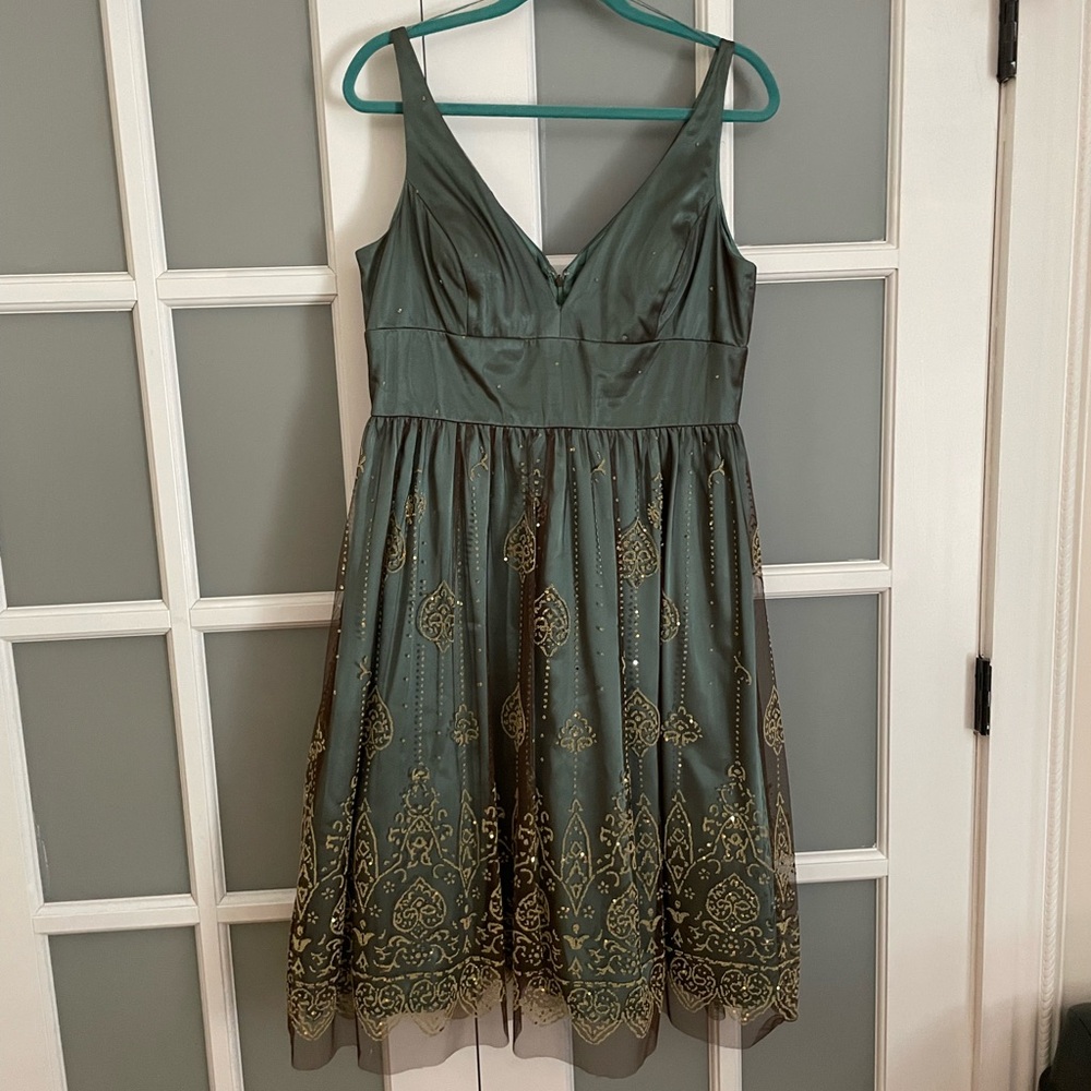 Adrianna Papell Olive Green and Gold Midi Dress